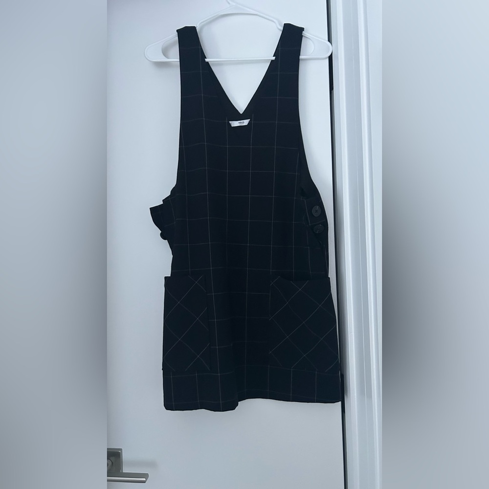 Black Grid Pattern Sleeveless Dress